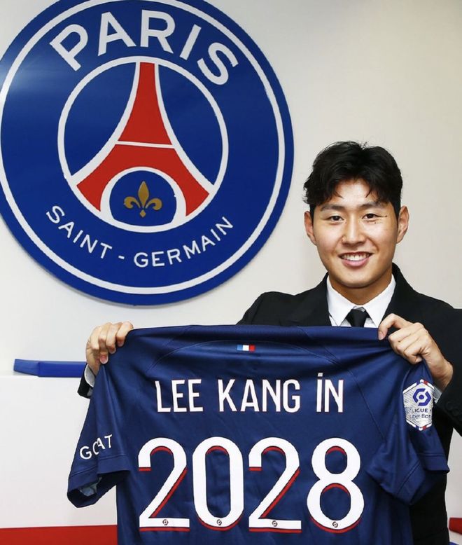 备受期待 备受期待