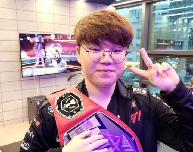 在这个充满 在这个充满