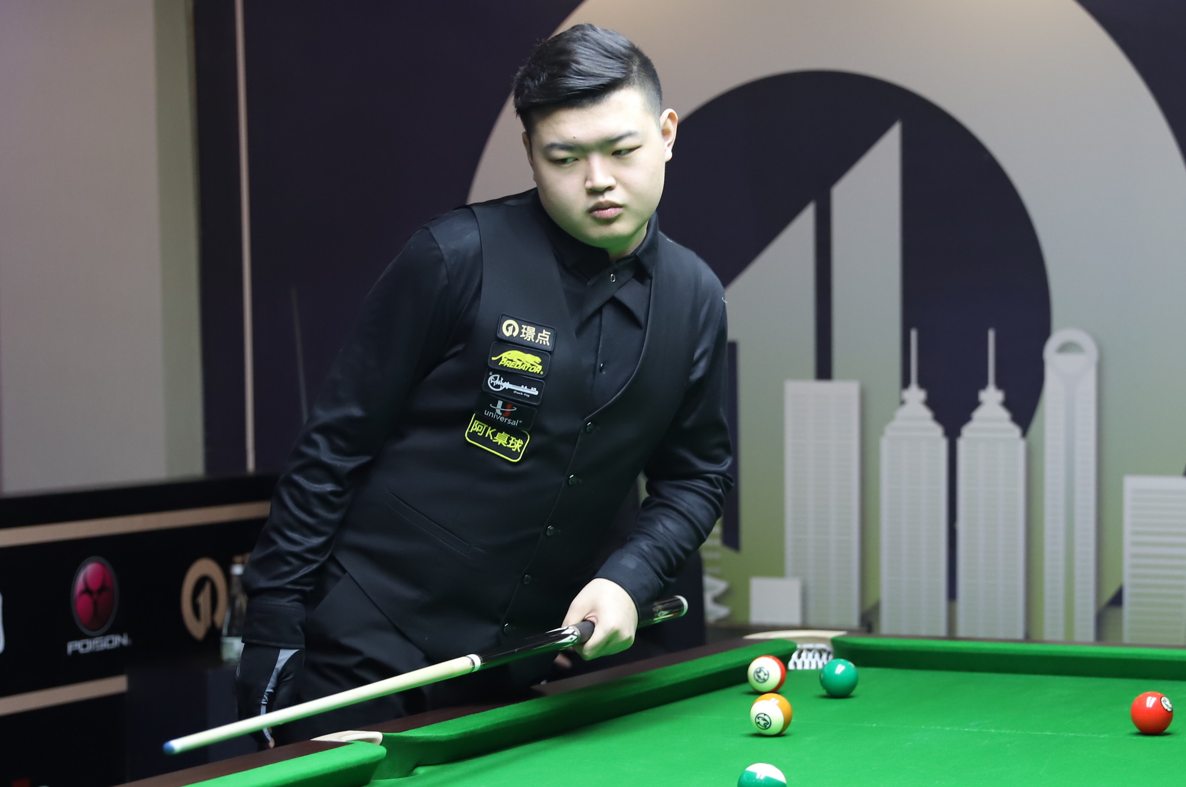 体育CBA：两连胜遭终结 青岛85-98不敌山西